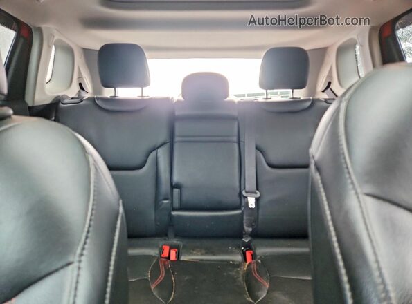3C4NJDDB5KT727811 2019 JEEP COMPASS Orange Вид задніх сидінь