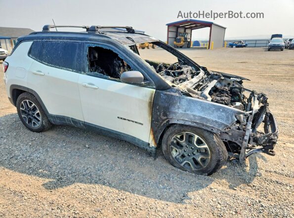 3C4NJDDB5LT116615 2020 JEEP COMPASS White Front right