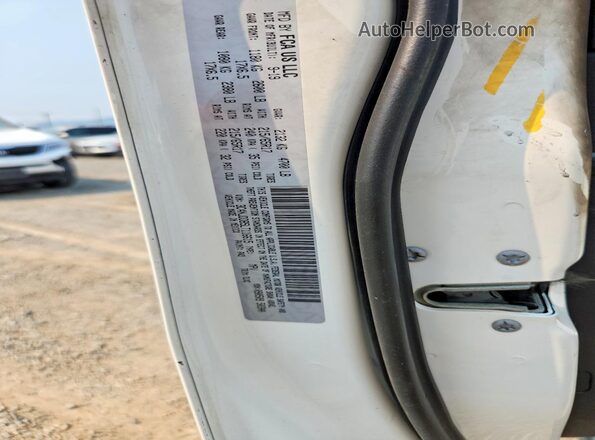 3C4NJDDB5LT116615 2020 JEEP COMPASS White Engine compartment view