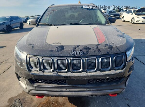 3C4NJDDB5NT100630 2022 JEEP COMPASS Black Vista frontal