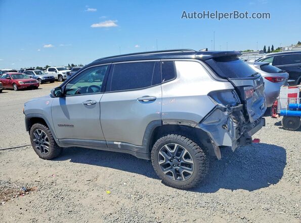 3C4NJDDB7KT668096 2019 JEEP COMPASS Silver Tył lewy