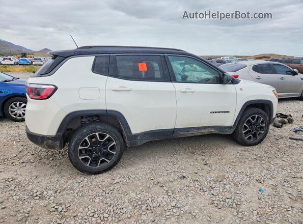 3C4NJDDB8KT618274 2019 JEEP COMPASS White Задня права чверть