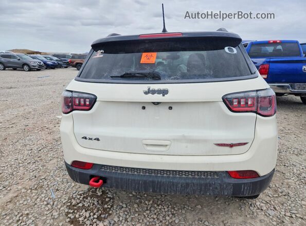 3C4NJDDB8KT618274 2019 JEEP COMPASS White Вид ззаду