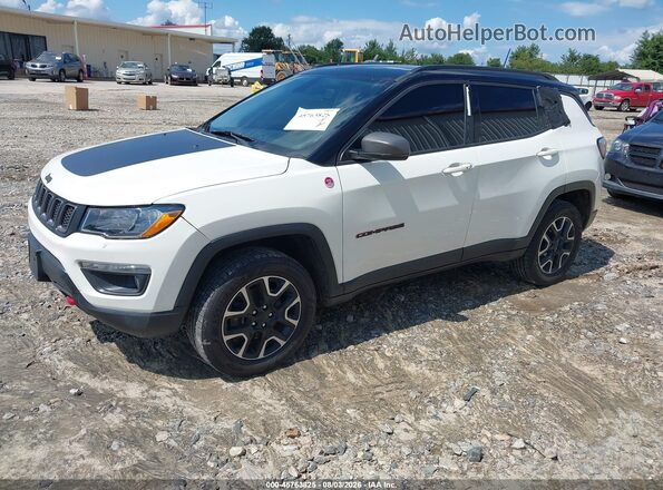 3C4NJDDB8KT780132 2019 JEEP COMPASS White Vista tres cuartos delantera izquierda