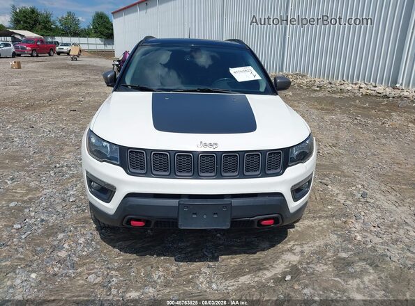 3C4NJDDB8KT780132 2019 JEEP COMPASS White Vista del cuadro de instrumentos