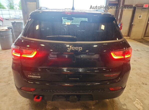 3C4NJDDB9NT166744 2022 JEEP COMPASS Black Հետևի տեսք