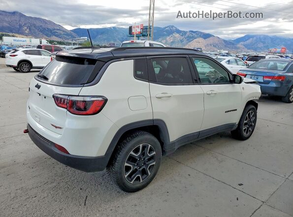 3C4NJDDBXKT790466 2019 JEEP COMPASS White Задня права чверть