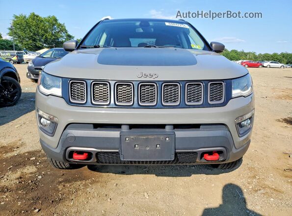 3C4NJDDBXLT221988 2020 JEEP COMPASS Серый Вид спереди