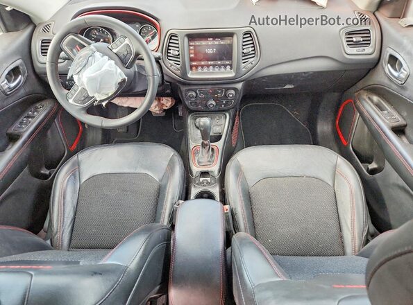 3C4NJDDBXMT600622 2021 JEEP COMPASS White Առջևի վահանակի տեսք