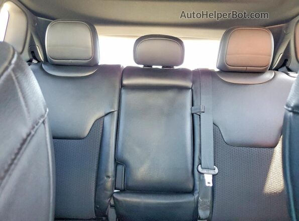 3C4NJDDN0PT510264 2023 JEEP COMPASS Gray უკანა სავარძლების ხედი