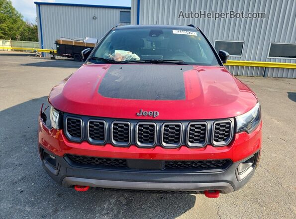 3C4NJDDN0ST559165 2025 JEEP COMPASS Красный Вид спереди
