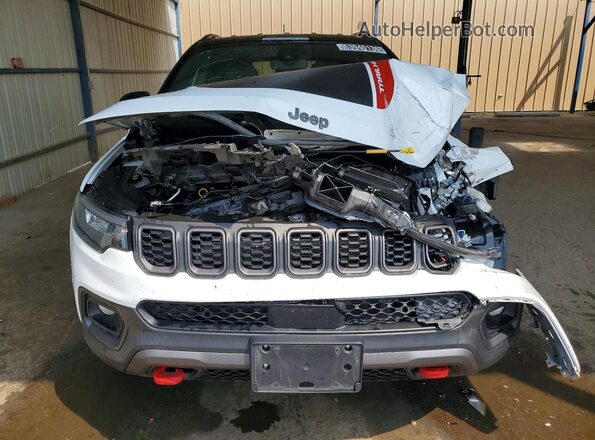 3C4NJDDN5ST558772 2025 JEEP COMPASS Белый Вид спереди
