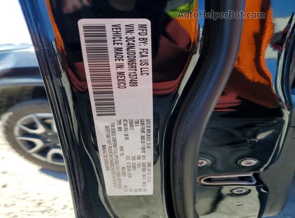 3C4NJDDN6RT137489 2024 JEEP COMPASS Black VIN კოდის სტიკერის ხედი