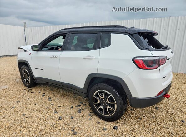 3C4NJDDN6ST619014 2025 JEEP COMPASS White Tył lewy