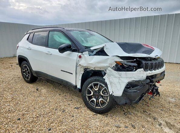 3C4NJDDN6ST619014 2025 JEEP COMPASS White Przód prawy