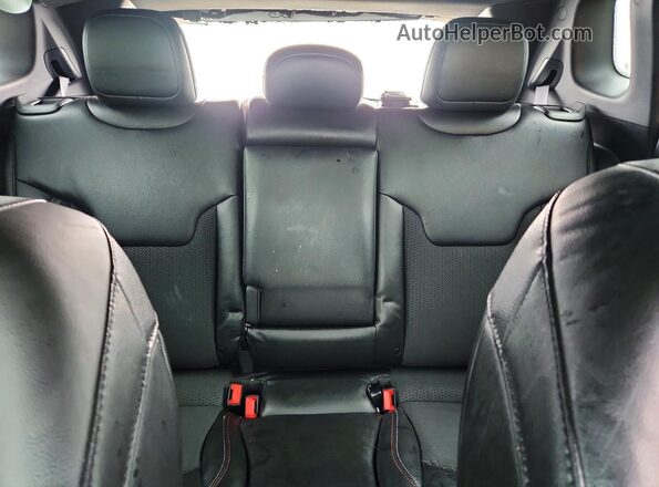 3C4NJDDN6ST619014 2025 JEEP COMPASS White Widok tylnych siedzeń