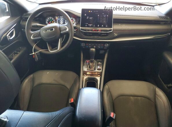 3C4NJDDN7RT589533 2024 JEEP COMPASS White Vista del salpicadero