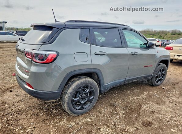 3C4NJDDN8RT590724 2024 JEEP COMPASS Gray Tył prawy