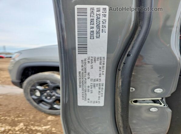 3C4NJDDN8RT590724 2024 JEEP COMPASS Gray Widok naklejki z numerem VIN