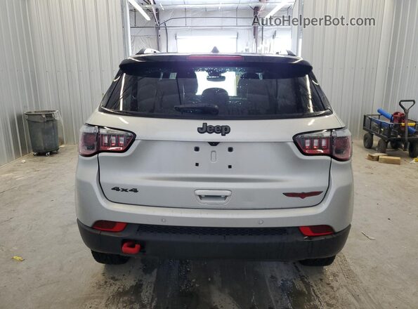 3C4NJDDN9ST618973 2025 JEEP COMPASS Silver 