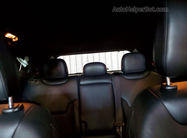 3C4NJDDN9ST618973 2025 JEEP COMPASS Silver Вид задніх сидінь