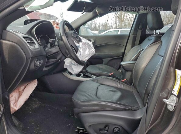 3C4NJDEB2MT521430 2021 JEEP COMPASS Charcoal Vista interior delantera