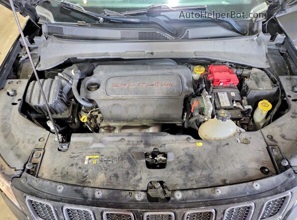3C4NJDEB4MT529934 2021 JEEP COMPASS Black Vista interior trasera