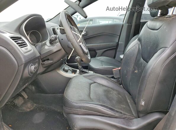 3C4NJDEB8MT513428 2021 JEEP COMPASS Белый Вид салона спереди