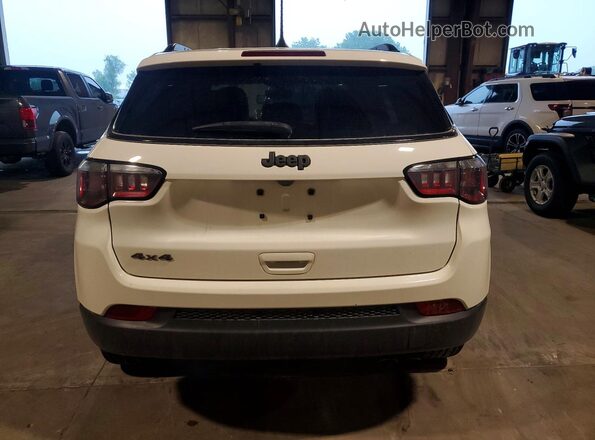 3C4NJDEB9MT592768 2021 JEEP COMPASS White Widok z tyłu