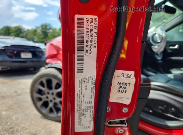 3C4NJDEB9MT595217 2021 JEEP COMPASS Красный Вид подкапотного пространства
