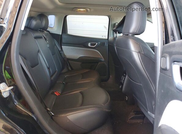 3C4NJDFB0NT144239 2022 JEEP COMPASS Black Widok wnętrza z tyłu