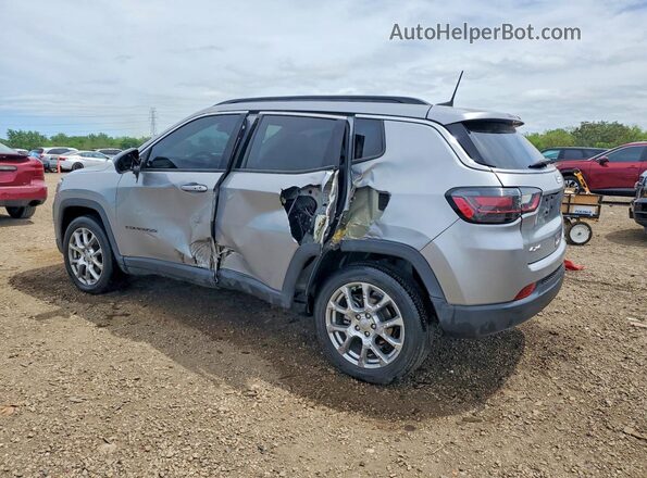 3C4NJDFB0NT210174 2022 JEEP COMPASS Silver Tył lewy