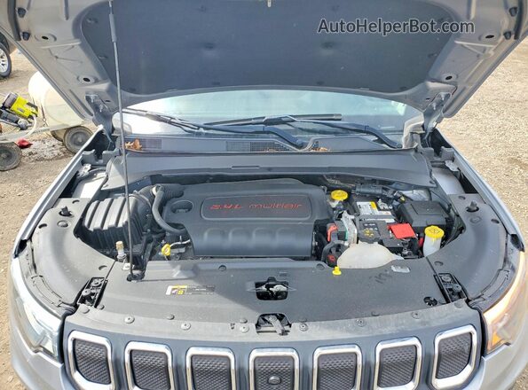 3C4NJDFB0NT210174 2022 JEEP COMPASS Silver Widok komory silnika