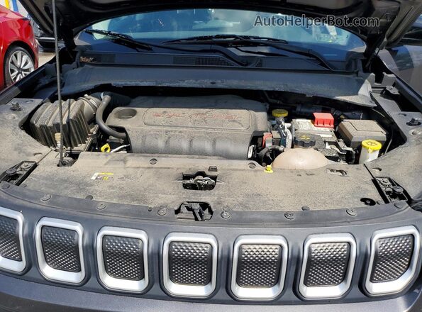 3C4NJDFB1NT153063 2022 JEEP COMPASS Серый Вид подкапотного пространства