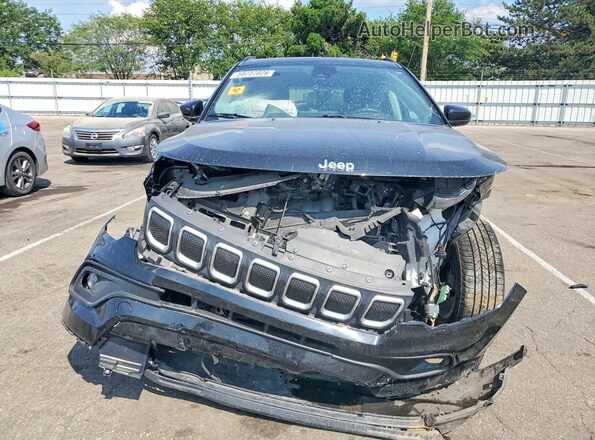 3C4NJDFB6NT127929 2022 JEEP COMPASS Black Front view