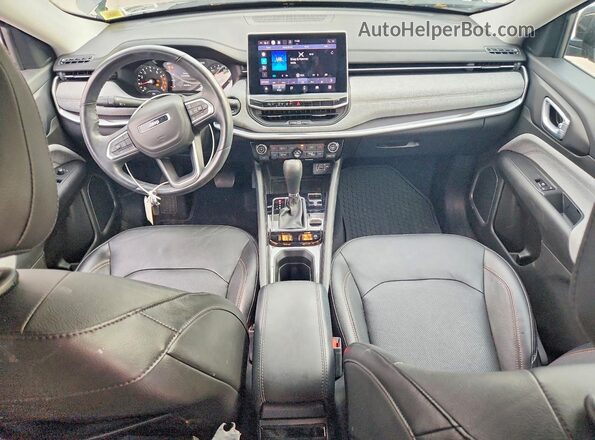 3C4NJDFB8NT236313 2022 JEEP COMPASS Угольный Вид панели приборов