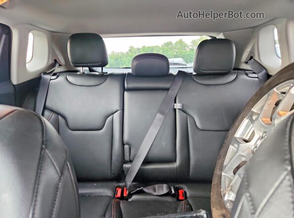 3C4NJDFB8NT236313 2022 JEEP COMPASS Угольный Вид задних сидений