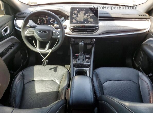 3C4NJDFN1PT513705 2023 JEEP COMPASS Silver Vista del salpicadero