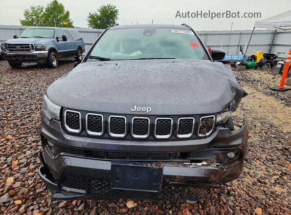 3C4NJDFN2PT556126 2023 JEEP COMPASS Серый Вид спереди