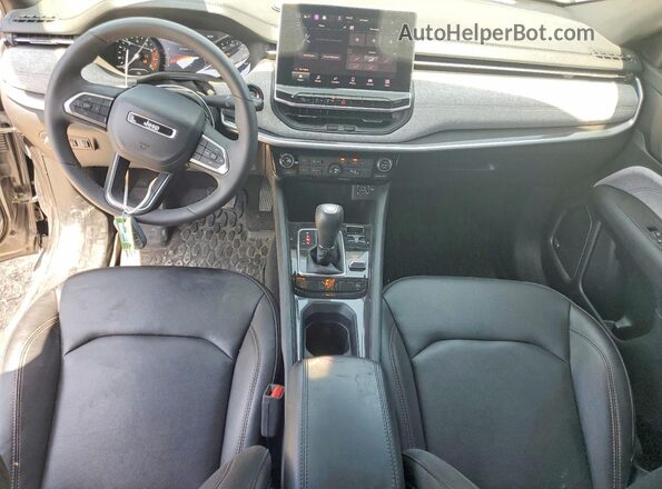 3C4NJDFN3PT571153 2023 JEEP COMPASS Charcoal Vista del salpicadero