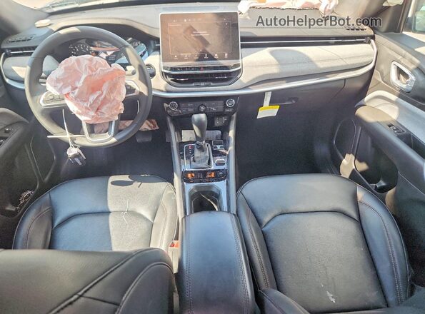 3C4NJDFN6RT120026 2024 JEEP COMPASS Gray წინა პანელის ხედი