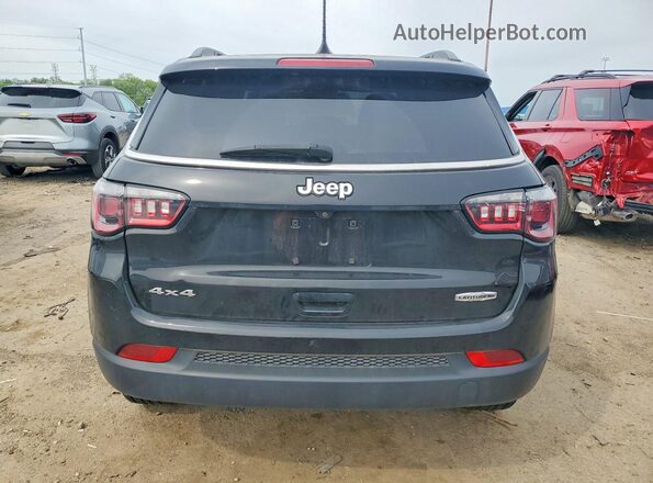 3C4NJDFN6RT583879 2024 JEEP COMPASS Black უკანა ხედი