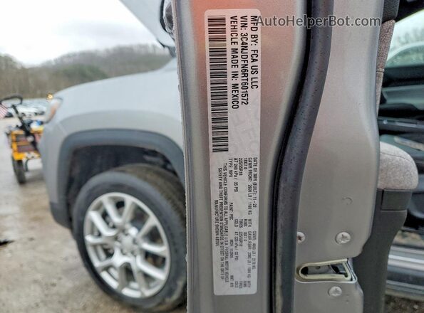 3C4NJDFN6RT601572 2024 JEEP COMPASS Silver Vista de la etiqueta del VIN