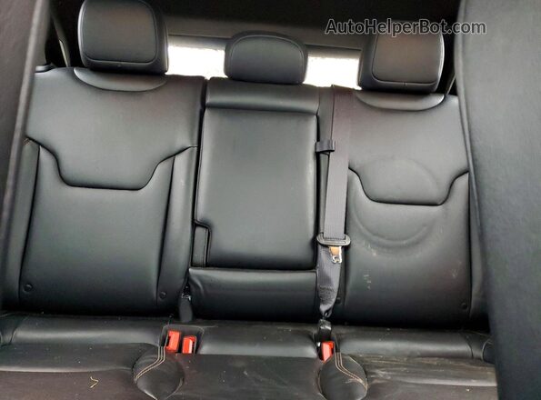 3C4NJDFN6RT601572 2024 JEEP COMPASS Silver Vista de los asientos traseros