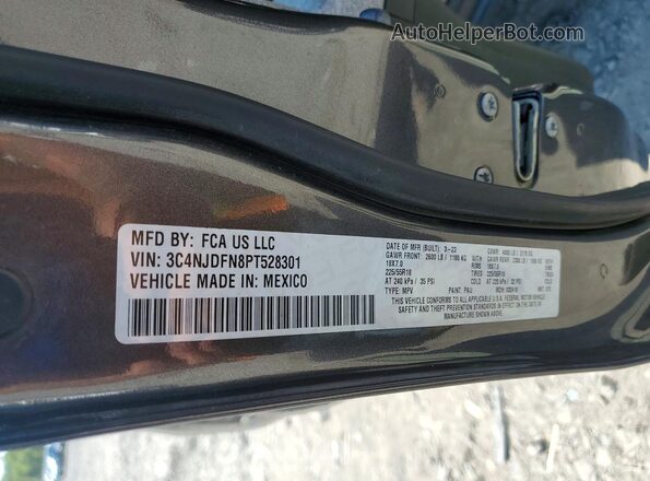 3C4NJDFN8PT528301 2023 JEEP COMPASS Gray VIN կոդի պիտակի տեսք
