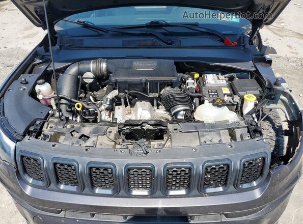 3C4NJDFN8PT528301 2023 JEEP COMPASS Gray Շարժիչի բաժամունքի տեսք