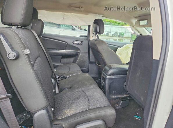 3C4PDCAB1LT262024 2020 DODGE JOURNEY Белый Вид задней части салона