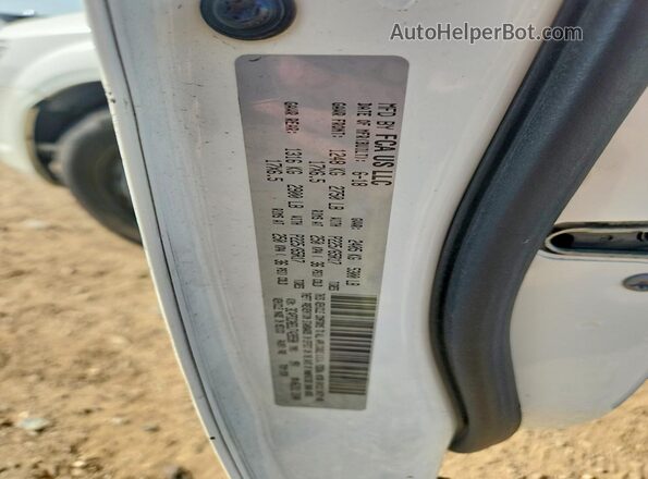 3C4PDCAB3JT428590 2018 DODGE JOURNEY White Շարժիչի բաժամունքի տեսք