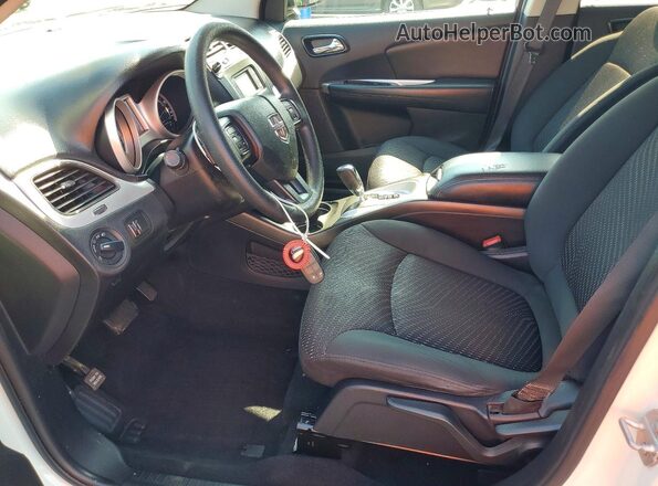 3C4PDCAB4GT204446 2016 DODGE JOURNEY White Front interior view