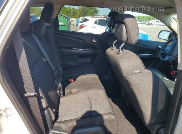 3C4PDCAB4GT204446 2016 DODGE JOURNEY White Rear interior view